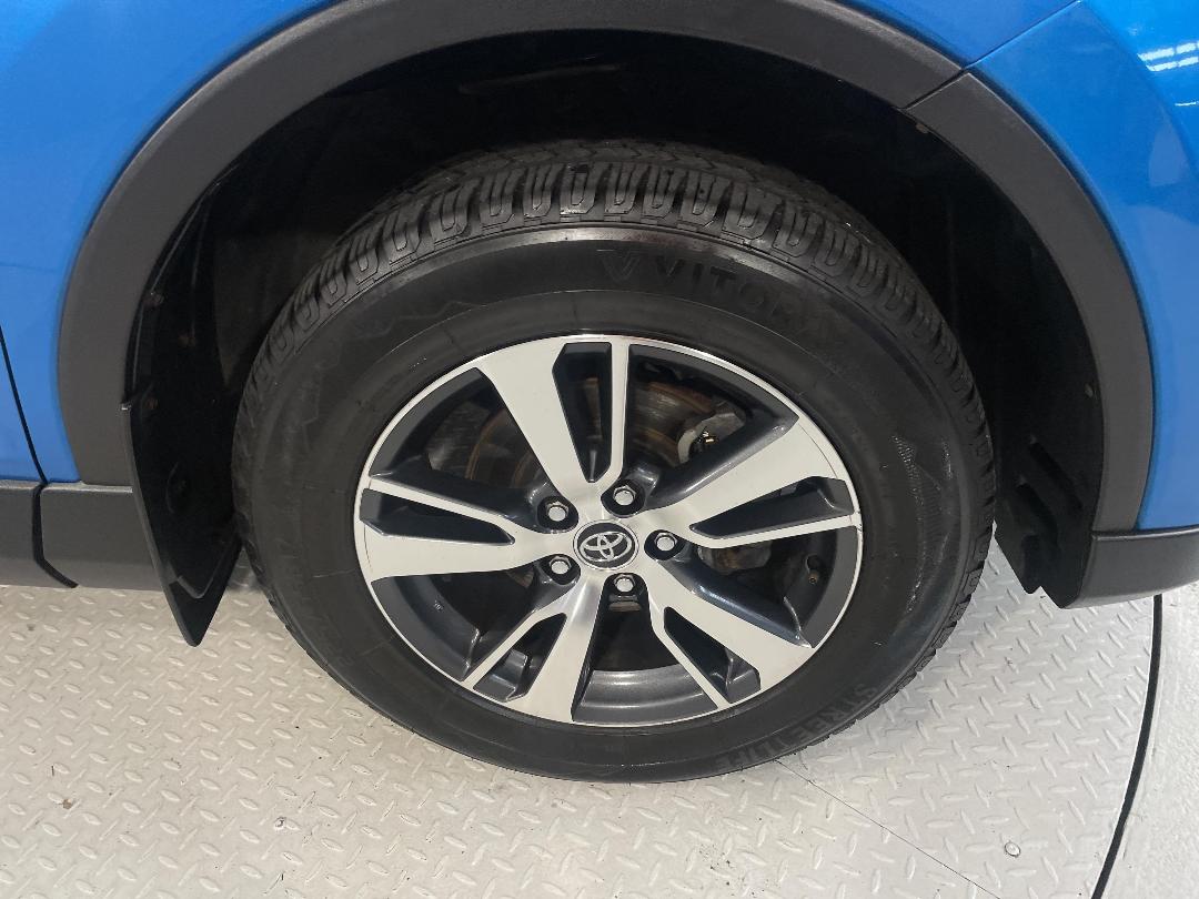 Photo '9' of Toyota Rav4