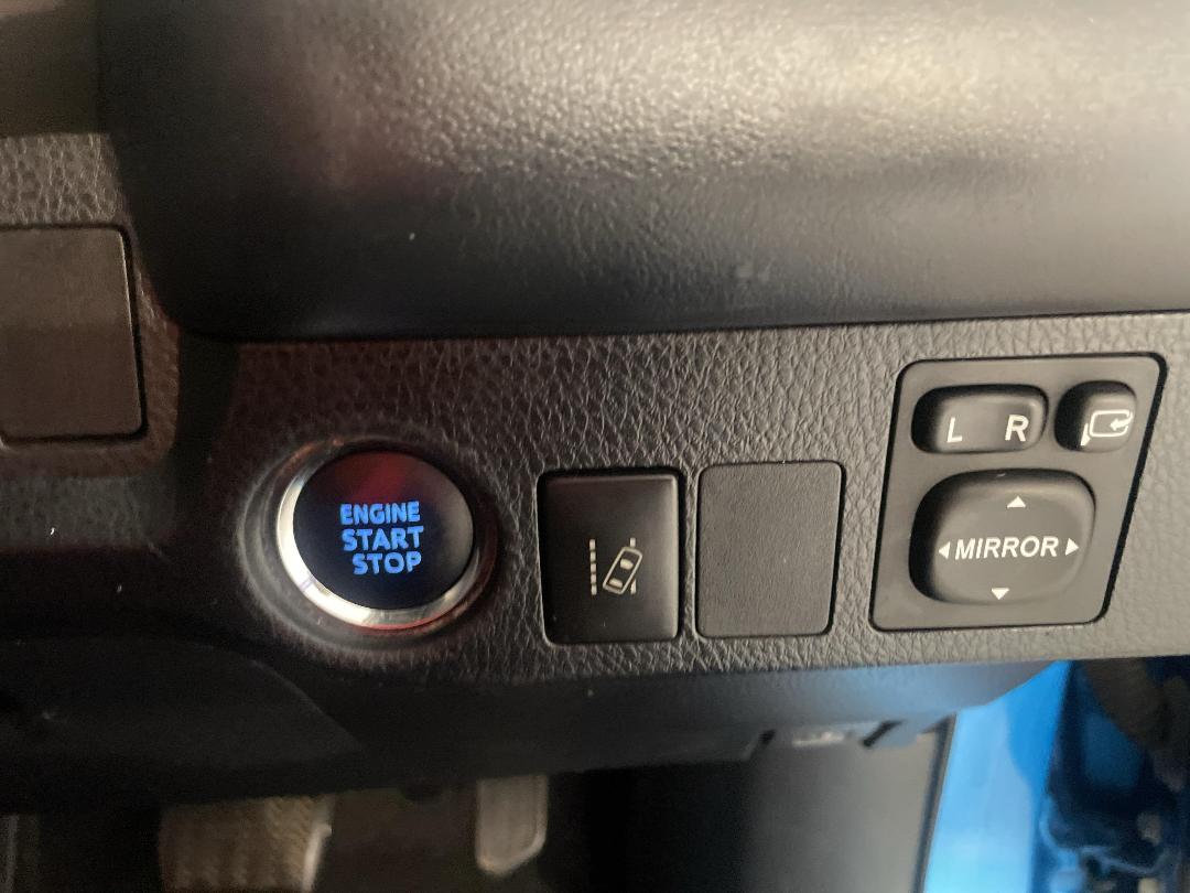 Photo '24' of Toyota Rav4