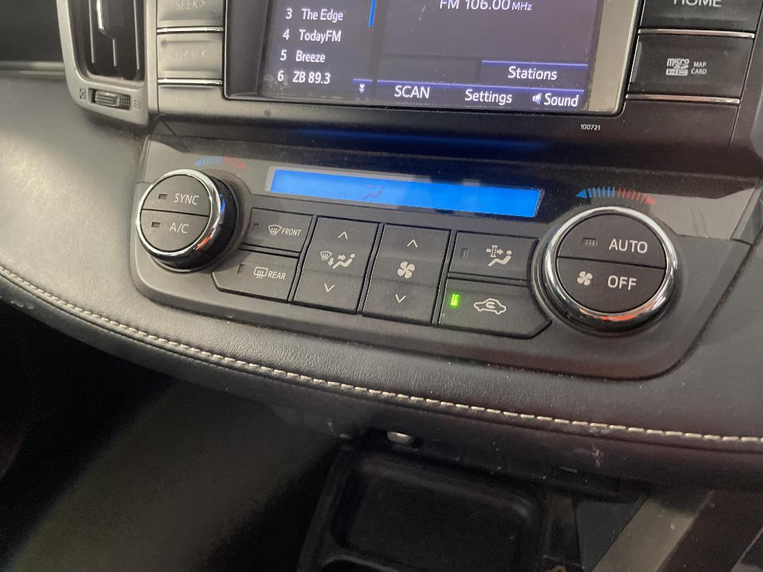 Photo '30' of Toyota Rav4 Photo '30' of Toyota Rav4