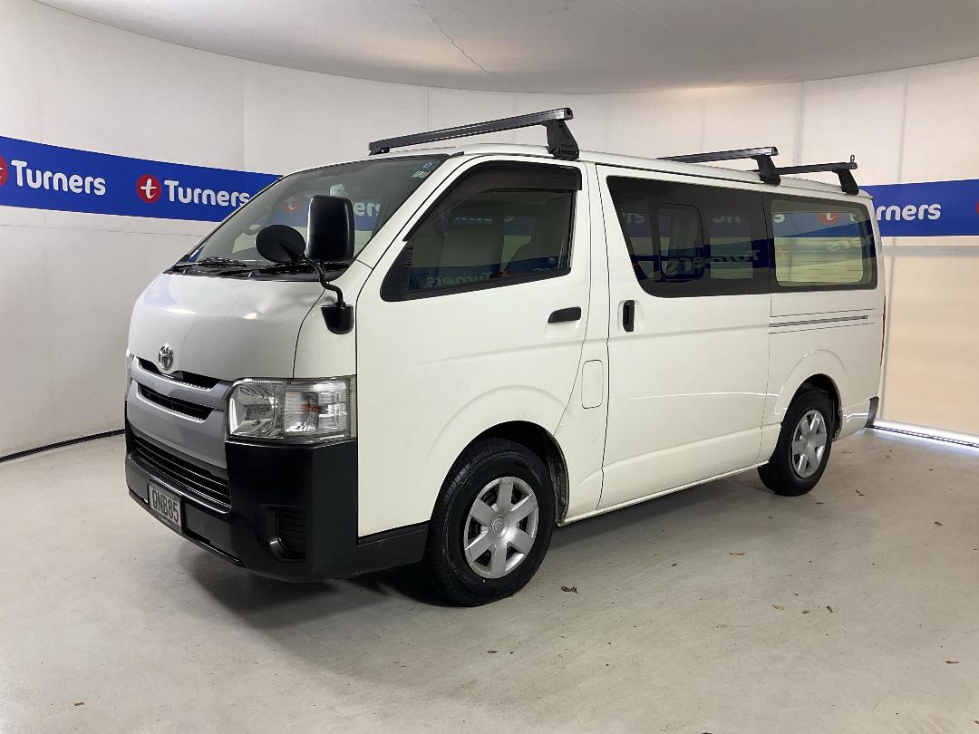 Photo '4' of Toyota Regius