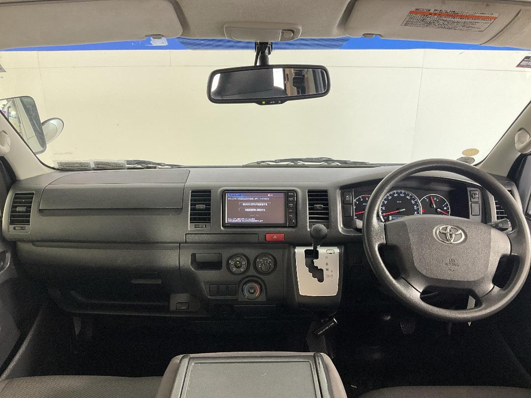 Photo '17' of Toyota Regius