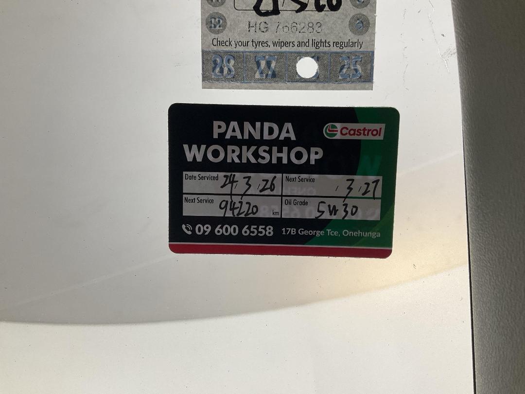 Photo '23' of Toyota Regius