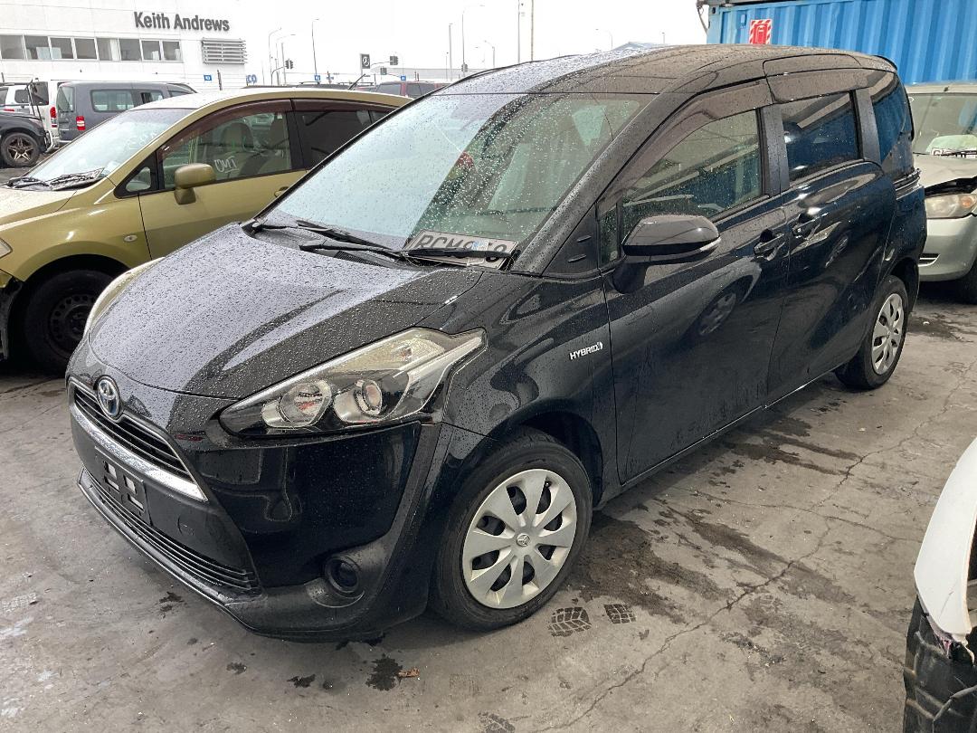 Photo '4' of Toyota Sienta Photo '4' of Toyota Sienta