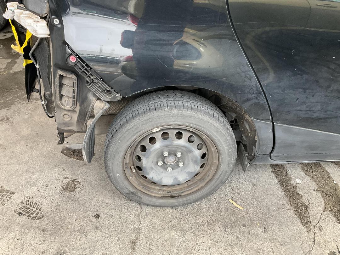 Photo '16' of Toyota Sienta Photo '16' of Toyota Sienta