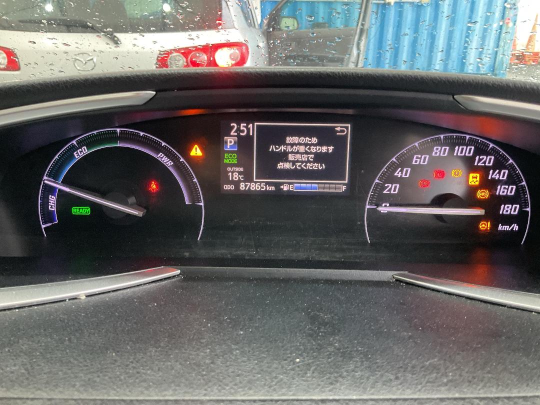 Photo '26' of Toyota Sienta Photo '26' of Toyota Sienta