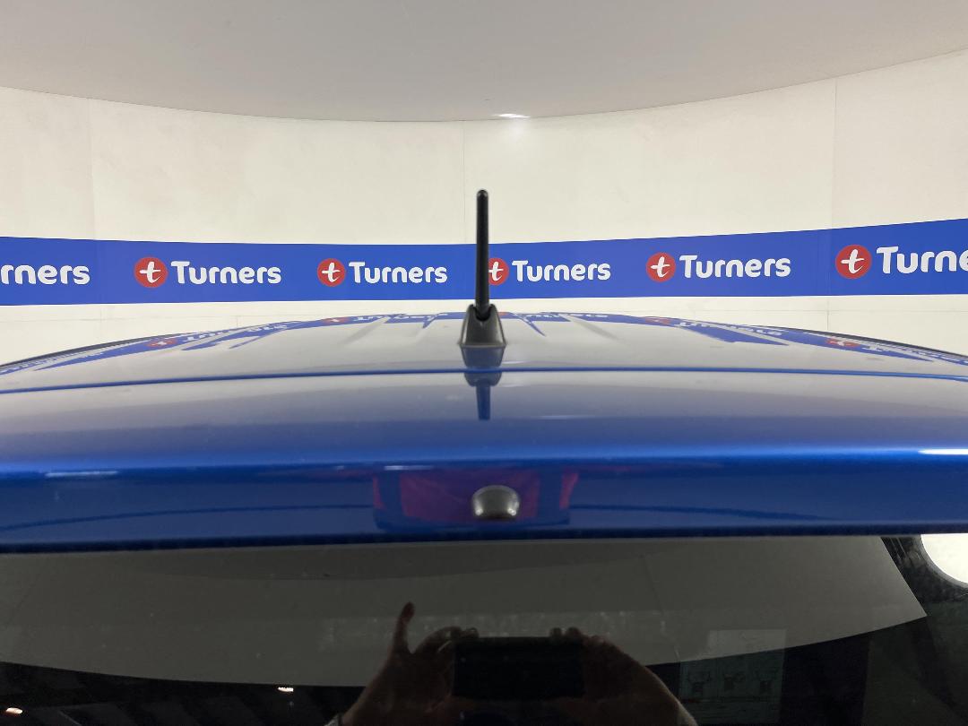 Photo '28' of Toyota Sienta Photo '28' of Toyota Sienta