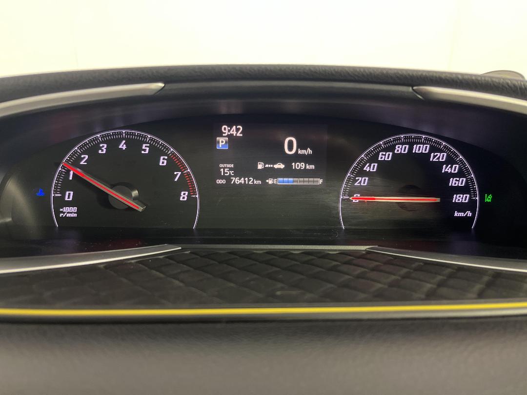 Photo '20' of Toyota Sienta Photo '20' of Toyota Sienta