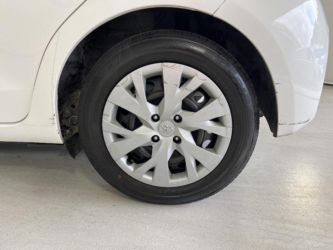 Photo '11' of Toyota Yaris Photo '11' of Toyota Yaris