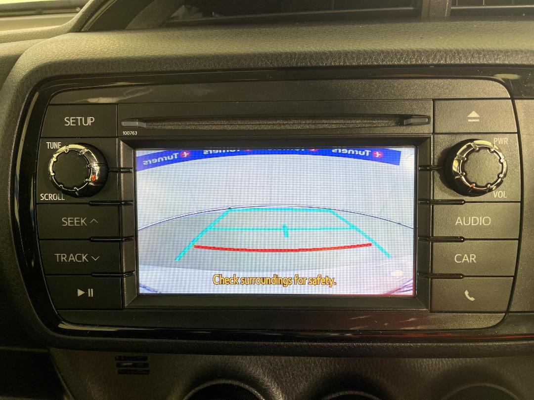 Photo '23' of Toyota Yaris Photo '23' of Toyota Yaris