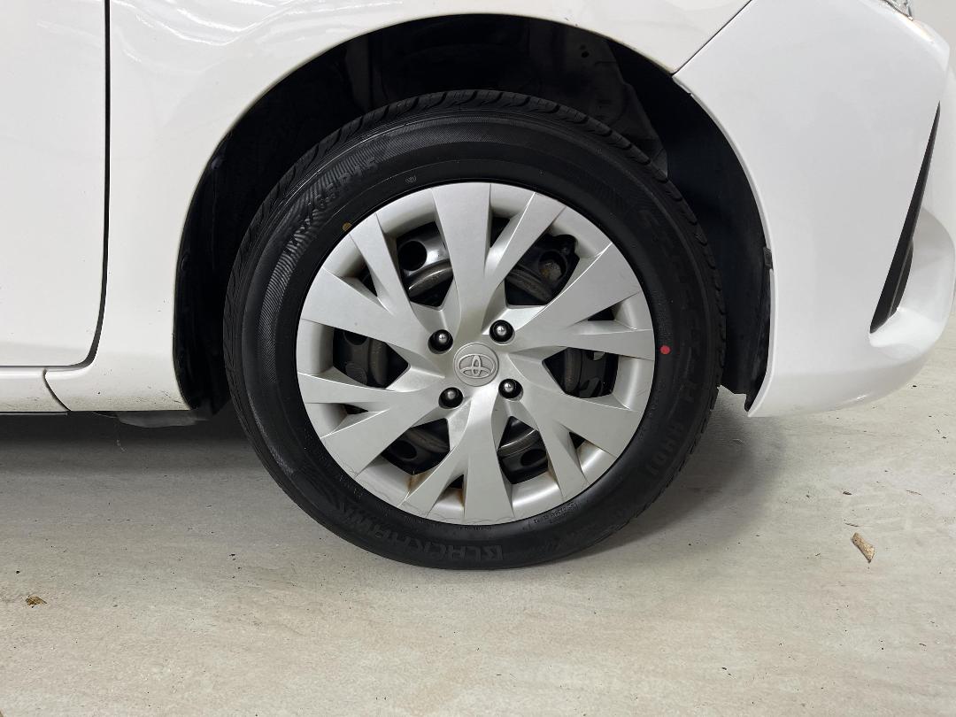 Photo '9' of Toyota Yaris Photo '9' of Toyota Yaris