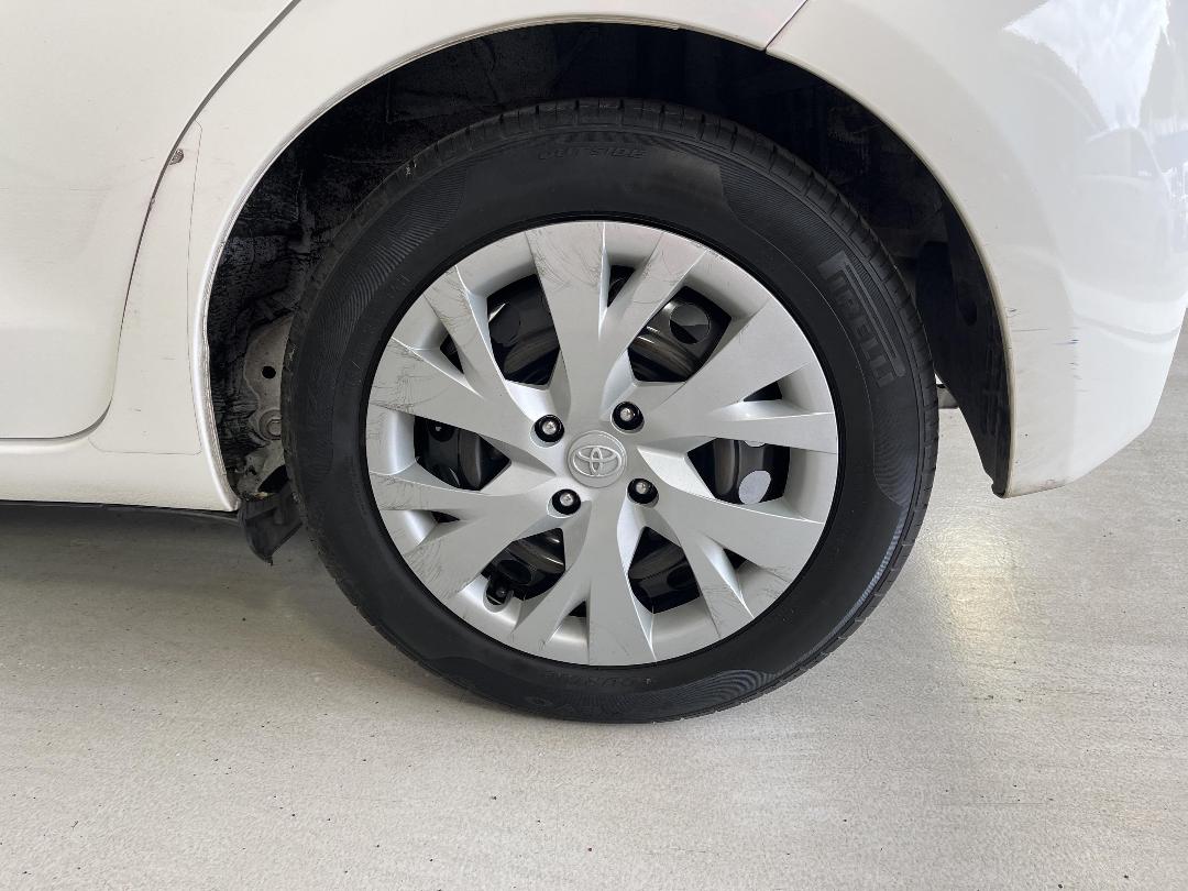 Photo '11' of Toyota Yaris Photo '11' of Toyota Yaris