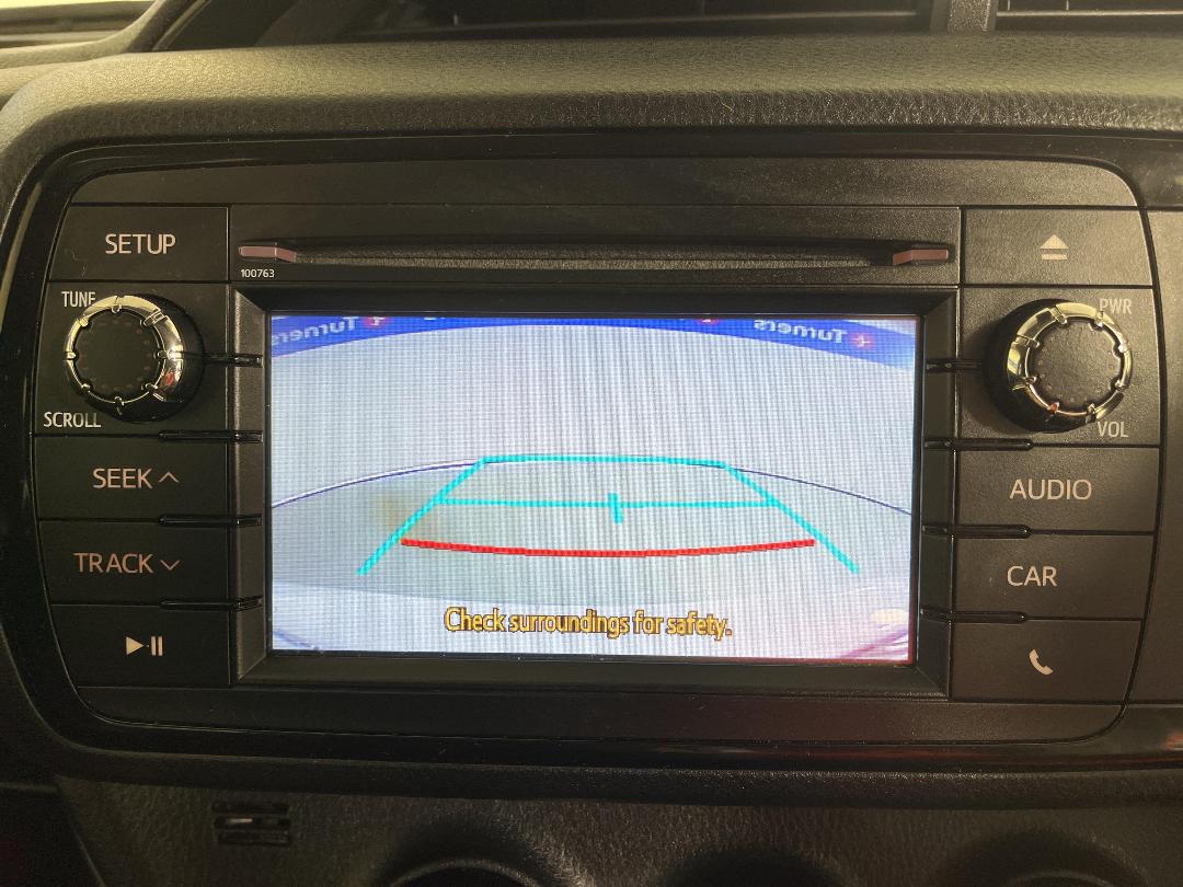 Photo '23' of Toyota Yaris Photo '23' of Toyota Yaris