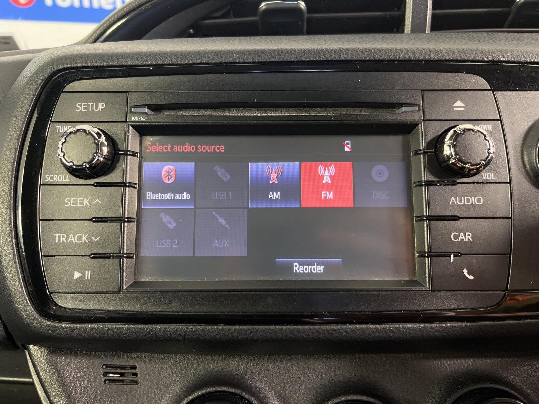 Photo '26' of Toyota Yaris Photo '26' of Toyota Yaris