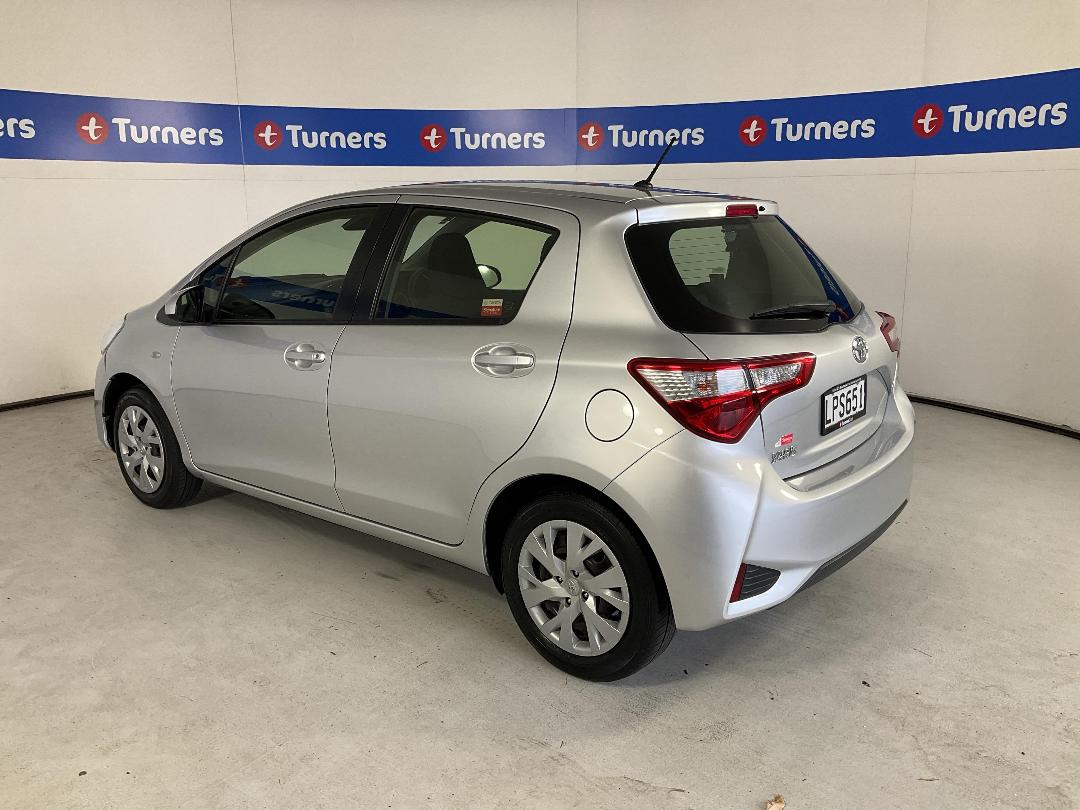 Photo '5' of Toyota Yaris