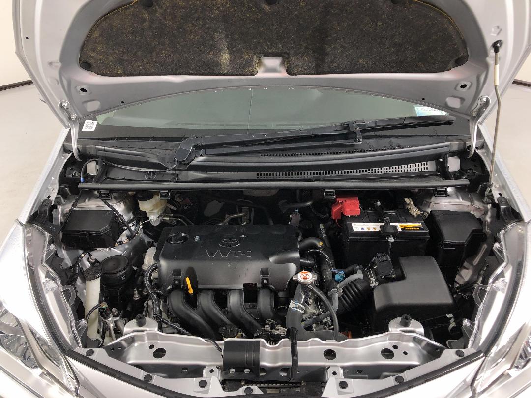 Photo '13' of Toyota Yaris