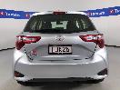 Thumbnail '6' of Toyota Yaris