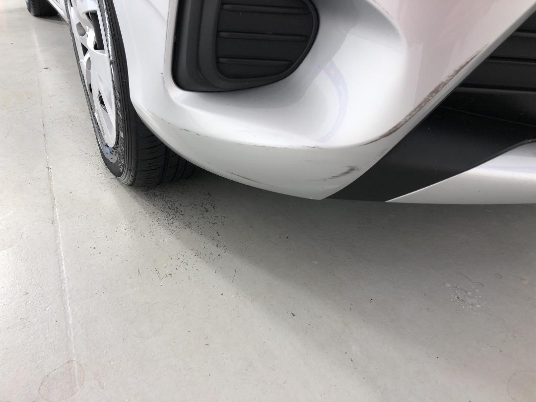 Photo '24' of Toyota Yaris