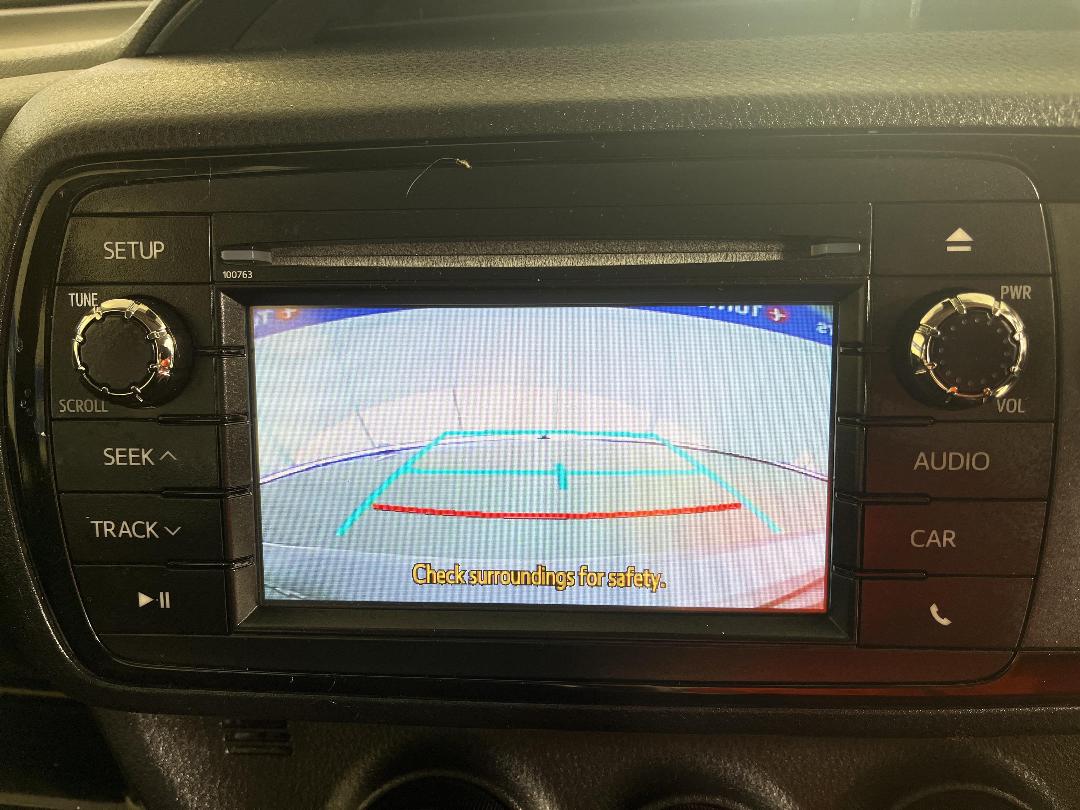 Photo '23' of Toyota Yaris Photo '23' of Toyota Yaris