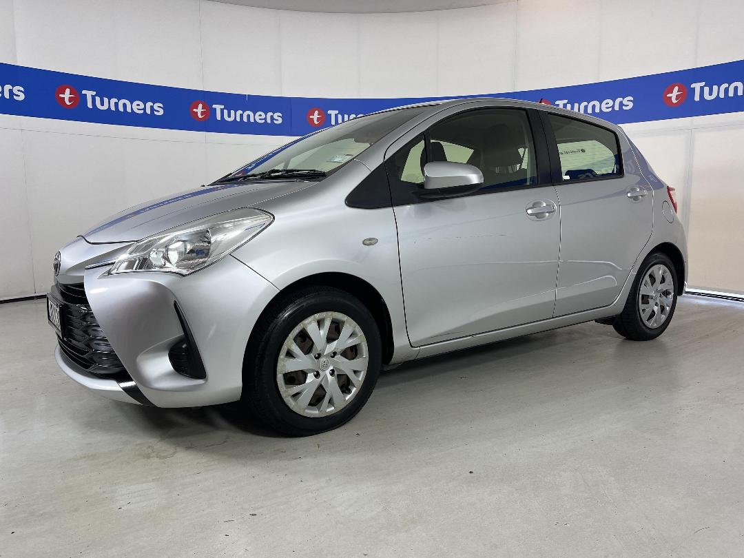 Photo '4' of Toyota Yaris