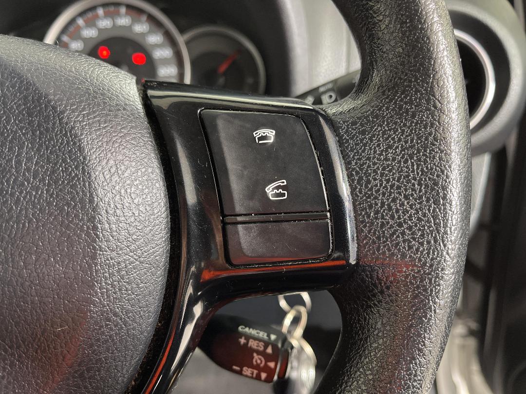 Photo '25' of Toyota Yaris