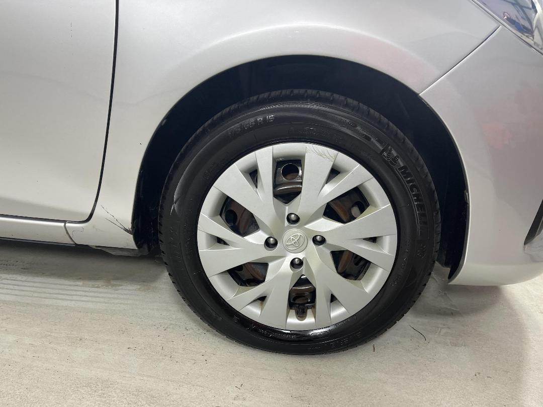 Photo '9' of Toyota Yaris