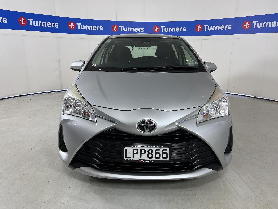 Photo '2' of Toyota Yaris Photo '2' of Toyota Yaris