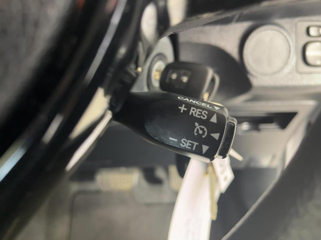 Photo '29' of Toyota Yaris