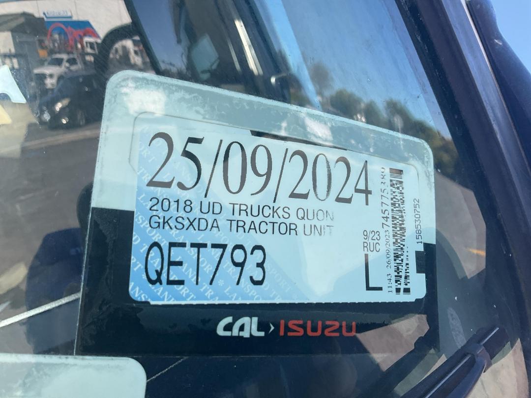 Photo '44' of UD Trucks QUON GKSXDA TRACTOR UNIT Tractor Unit