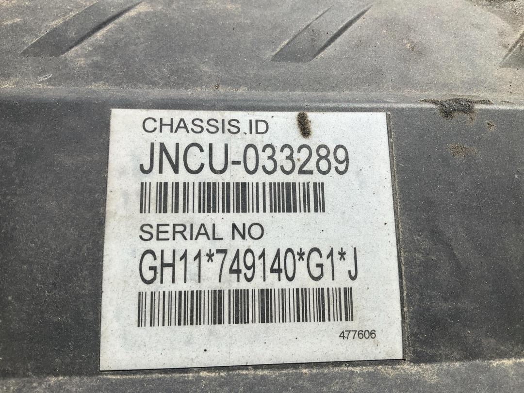 Photo '38' of UD Trucks QUON GKSXDA TRACTOR UNIT Tractor Unit