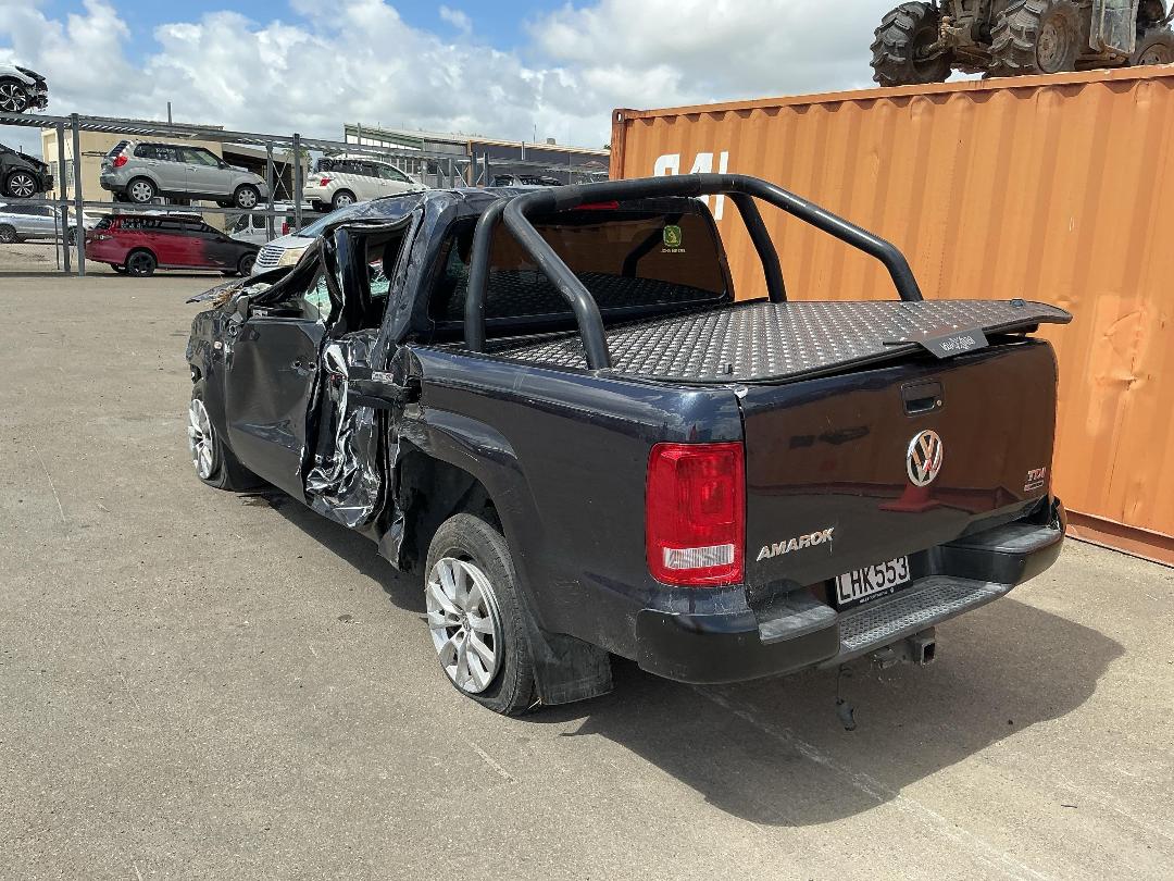 Photo '4' of Volkswagen Amarok DC 4M Core Photo '4' of Volkswagen Amarok DC 4M Core