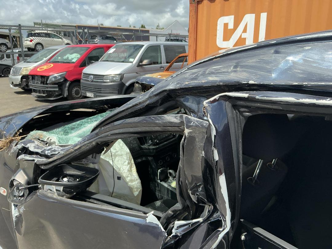 Photo '10' of Volkswagen Amarok DC 4M Core Photo '10' of Volkswagen Amarok DC 4M Core