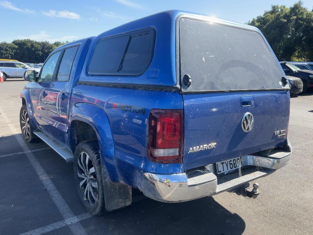 Photo '3' of Volkswagen Amarok DC 4M V6 550NM Photo '3' of Volkswagen Amarok DC 4M V6 550NM