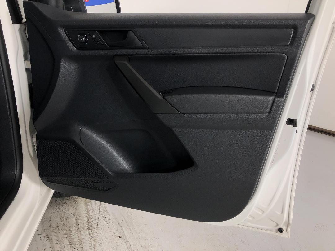 Photo '15' of Volkswagen Caddy