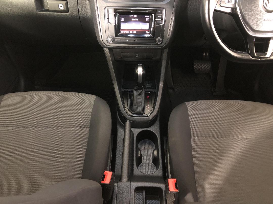 Photo '18' of Volkswagen Caddy