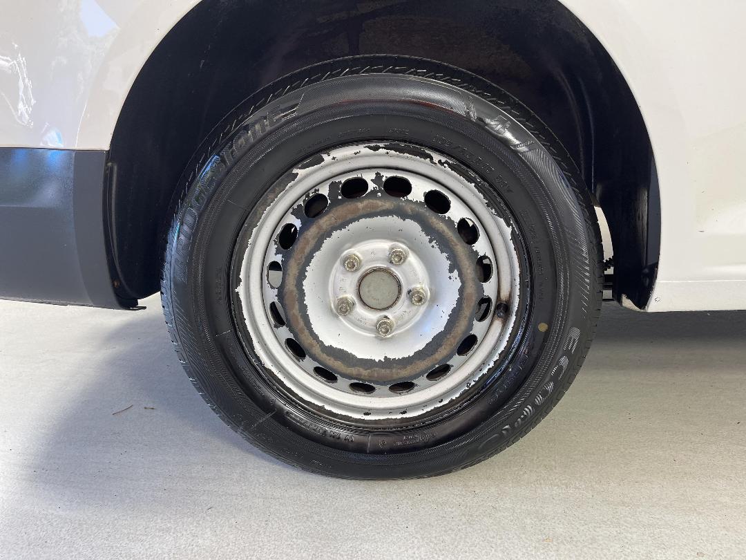 Photo '12' of Volkswagen Caddy