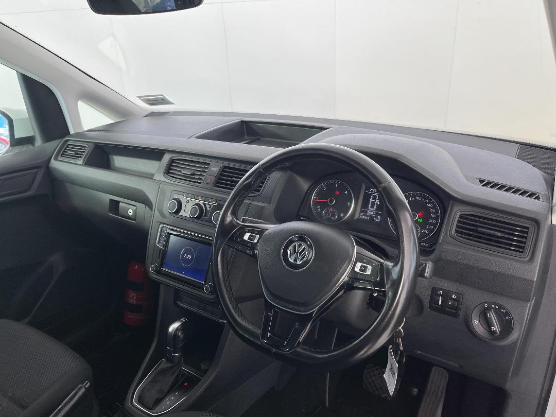 Photo '17' of Volkswagen Caddy