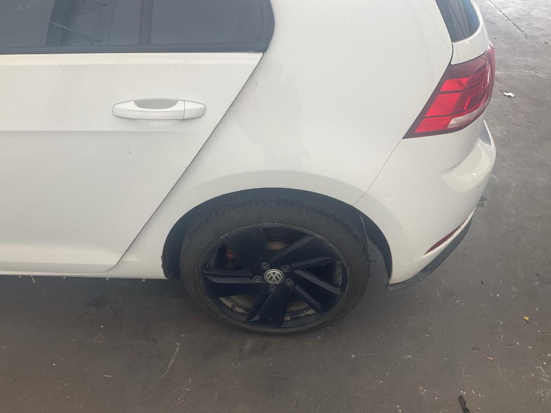 Photo '10' of Volkswagen Golf GTI 169KW