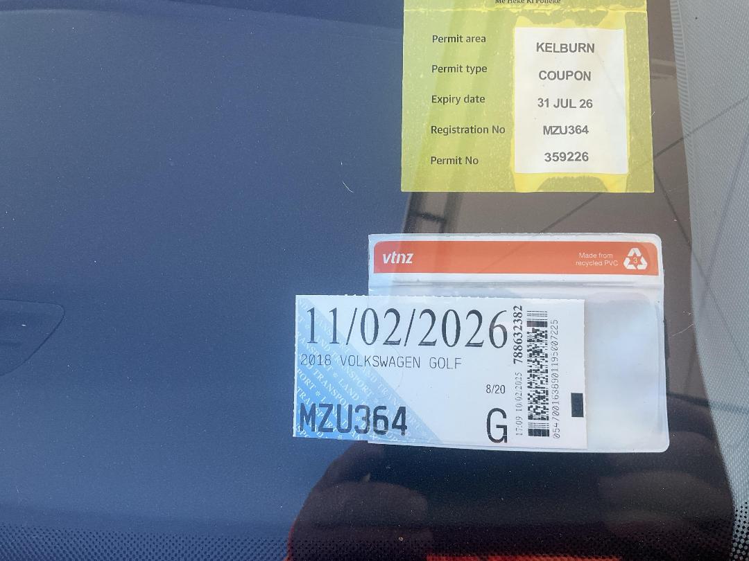 Photo '14' of Volkswagen Golf Photo '14' of Volkswagen Golf