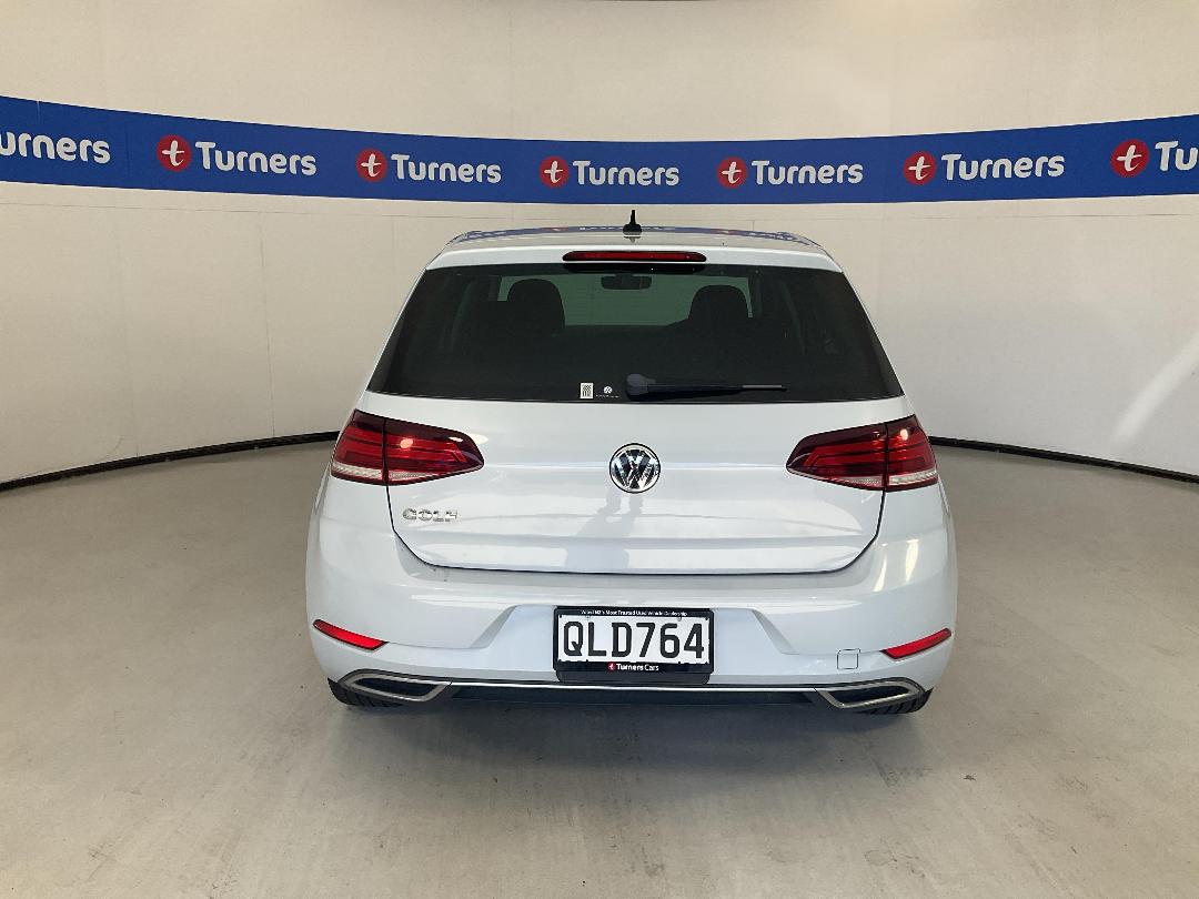 Photo '6' of Volkswagen Golf Photo '6' of Volkswagen Golf