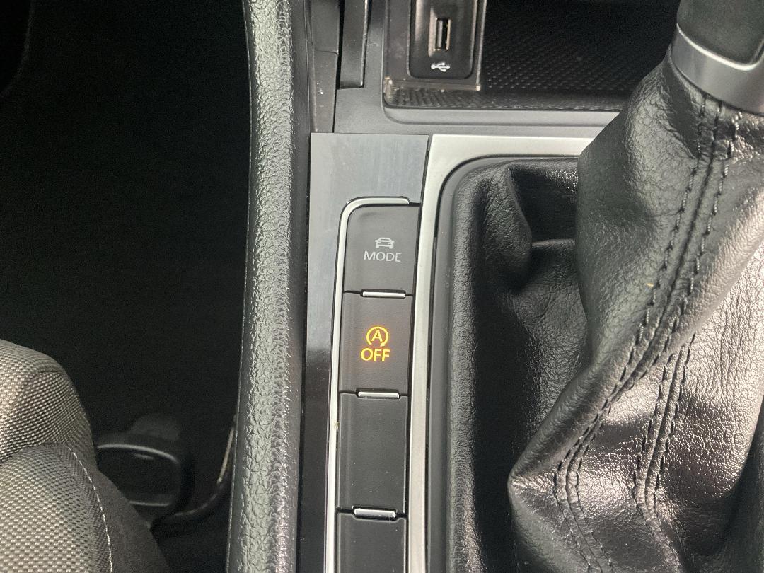 Photo '29' of Volkswagen Golf Photo '29' of Volkswagen Golf