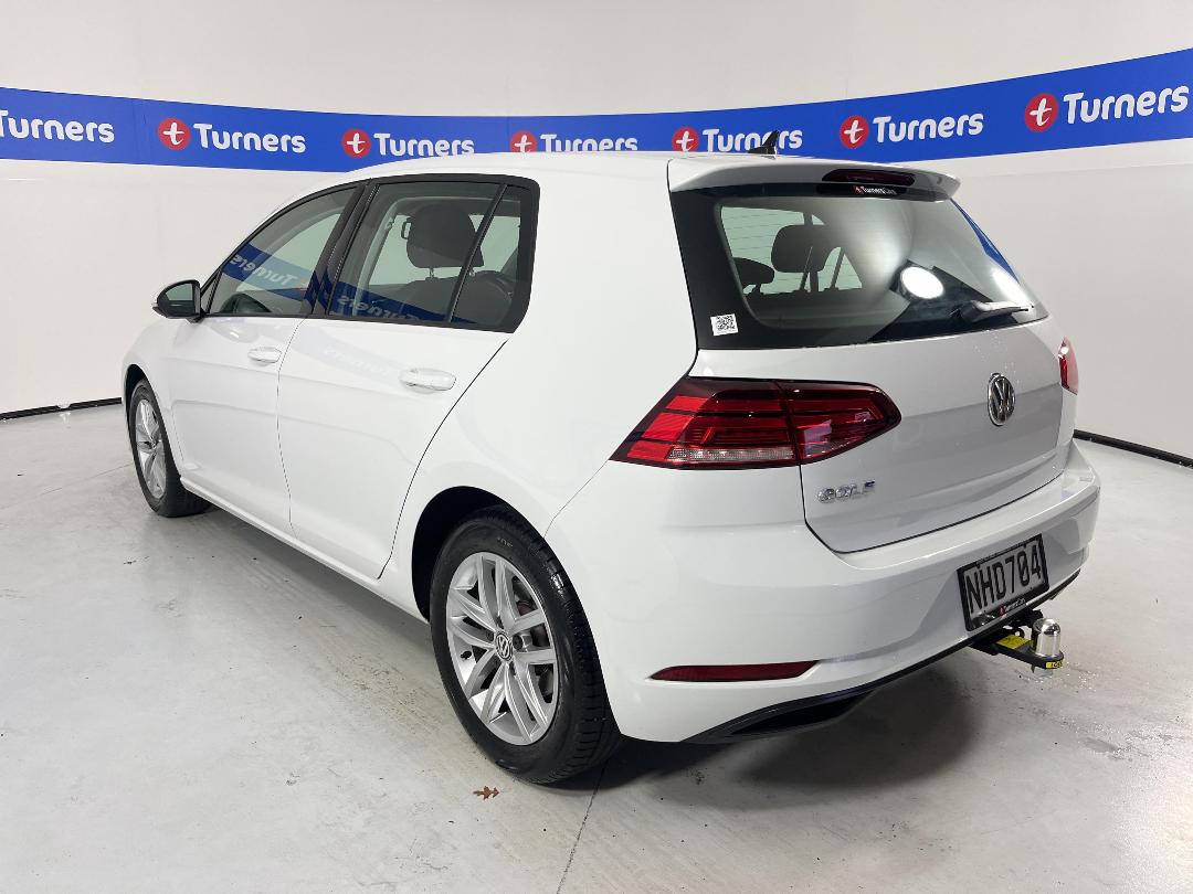 Photo '5' of Volkswagen Golf Photo '5' of Volkswagen Golf