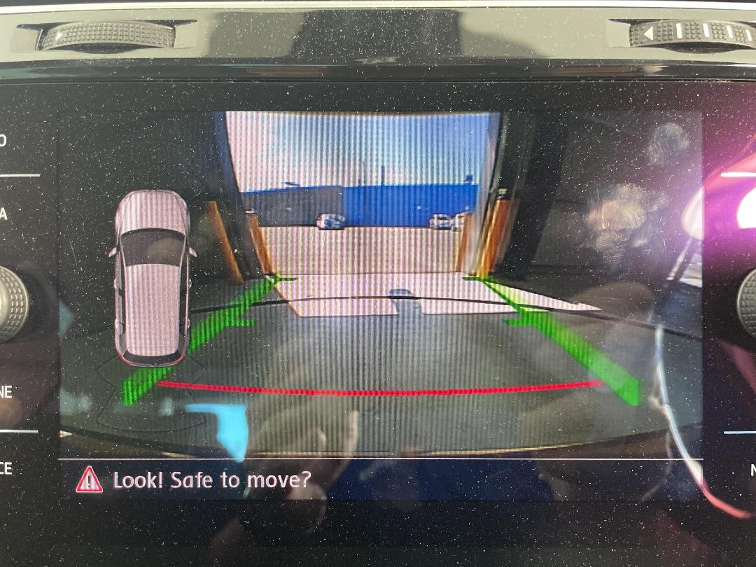 Photo '23' of Volkswagen Golf Photo '23' of Volkswagen Golf