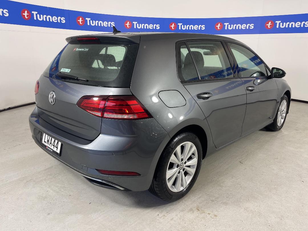 Photo '7' of Volkswagen Golf