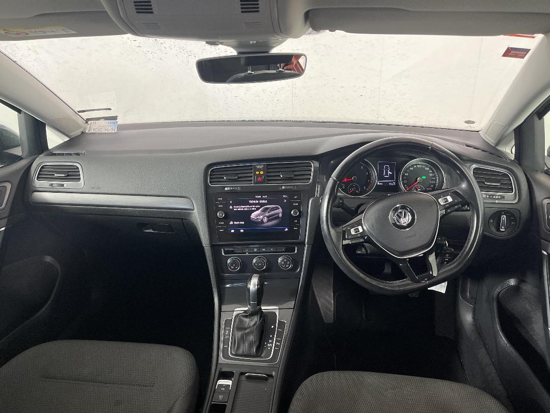 Photo '17' of Volkswagen Golf