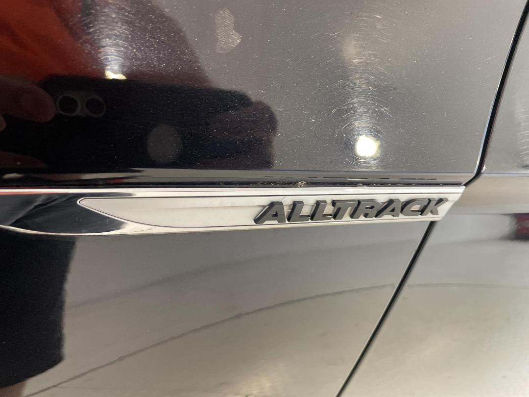 Photo '36' of Volkswagen Passat Photo '36' of Volkswagen Passat