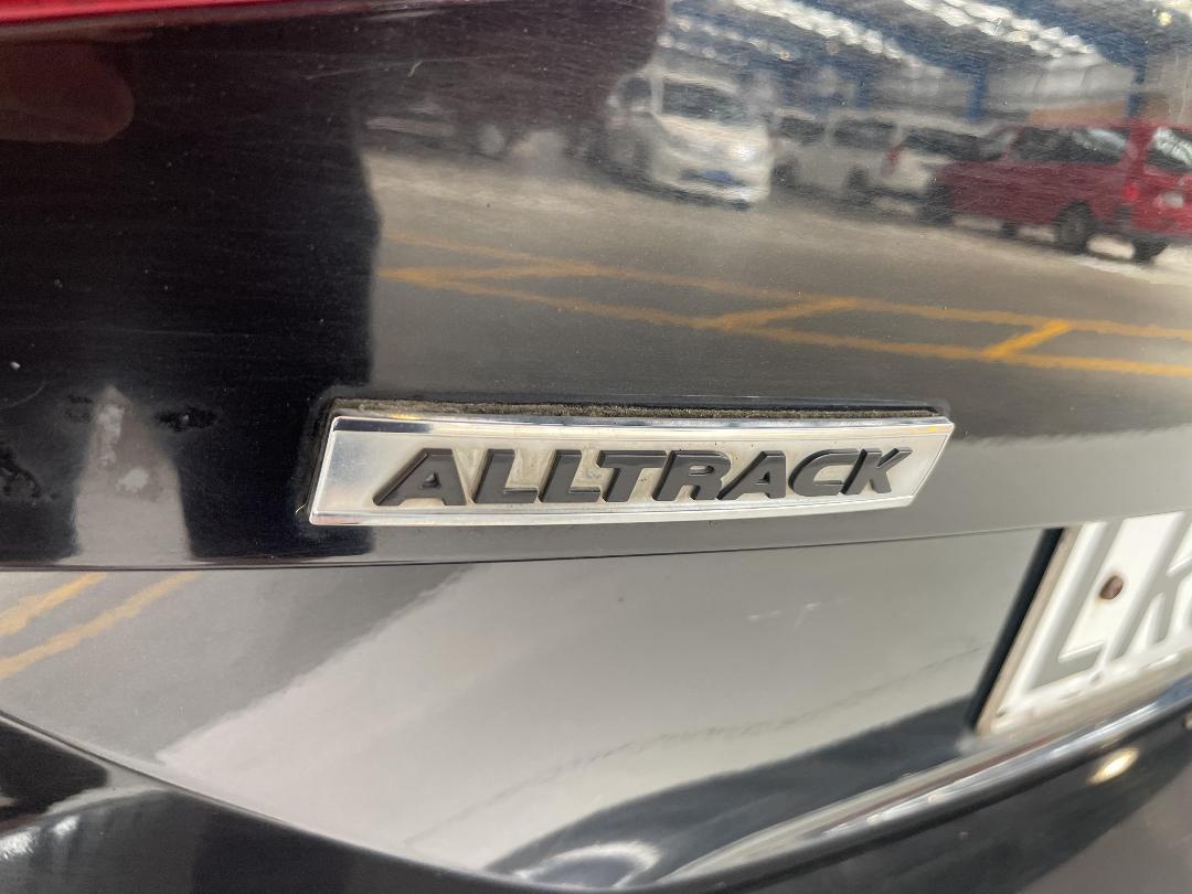 Photo '37' of Volkswagen Passat Photo '37' of Volkswagen Passat