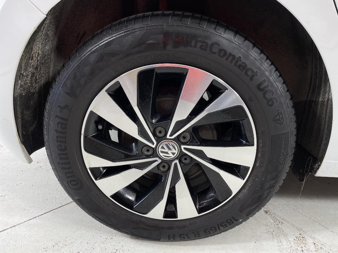 Photo '12' of Volkswagen Polo