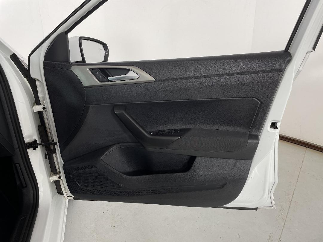 Photo '15' of Volkswagen Polo