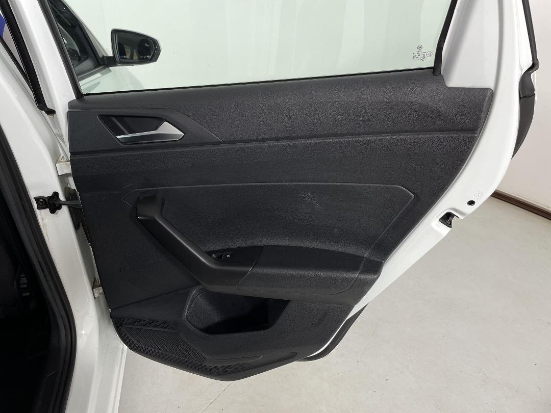 Photo '19' of Volkswagen Polo