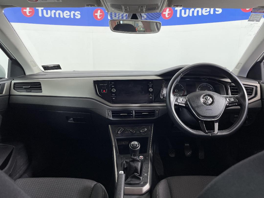 Photo '17' of Volkswagen Polo